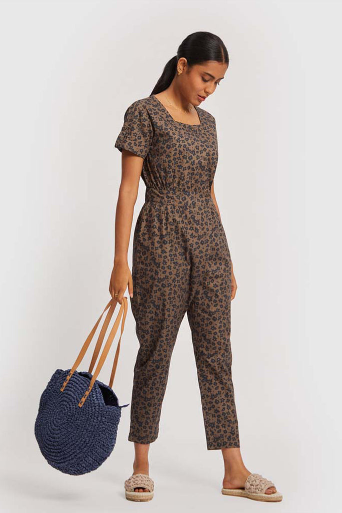SPOTTED-OVERLAP-JUMPSUIT-4
