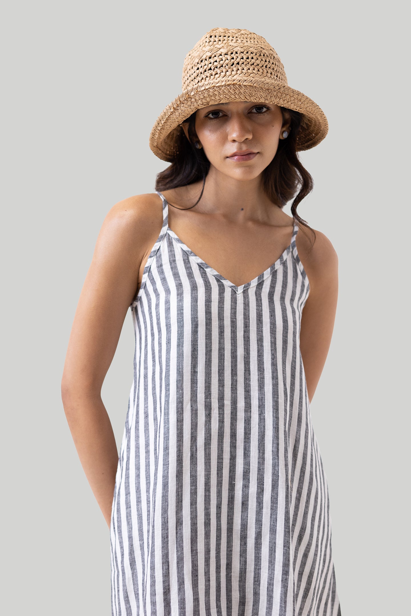 Short Tent Dress in Linen Stripes Reistor Short Tent Dress in Linen Stripes Reistor