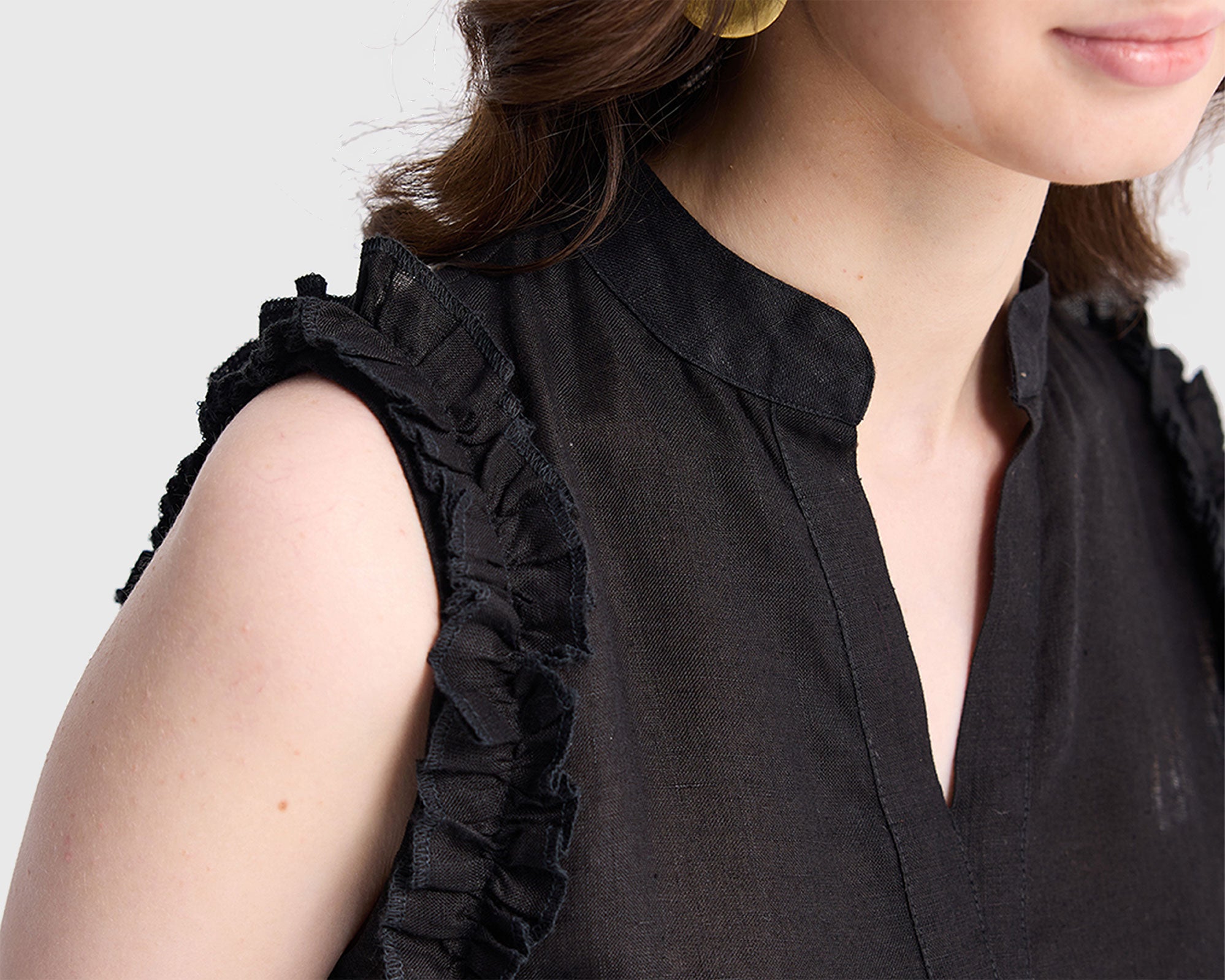 Sleeveless-Hemp-Top-with-Ruffles-in-Black-stylingtips.jpg