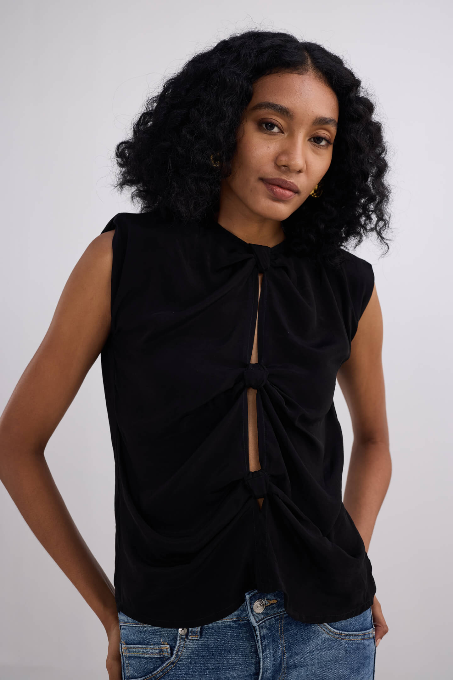 The Knot-so-Basic Top in Black Closeup