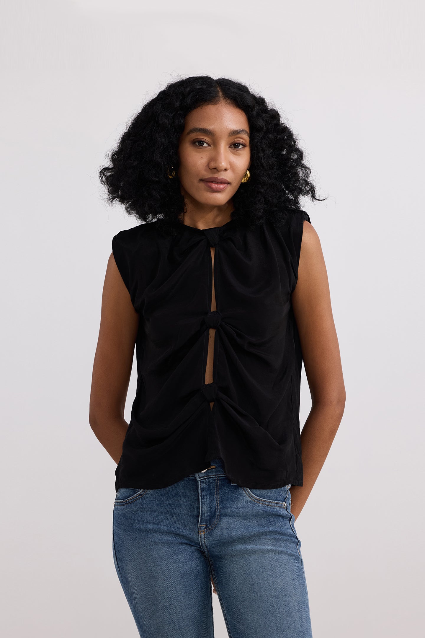 The Knot-so-Basic Top in Black Front