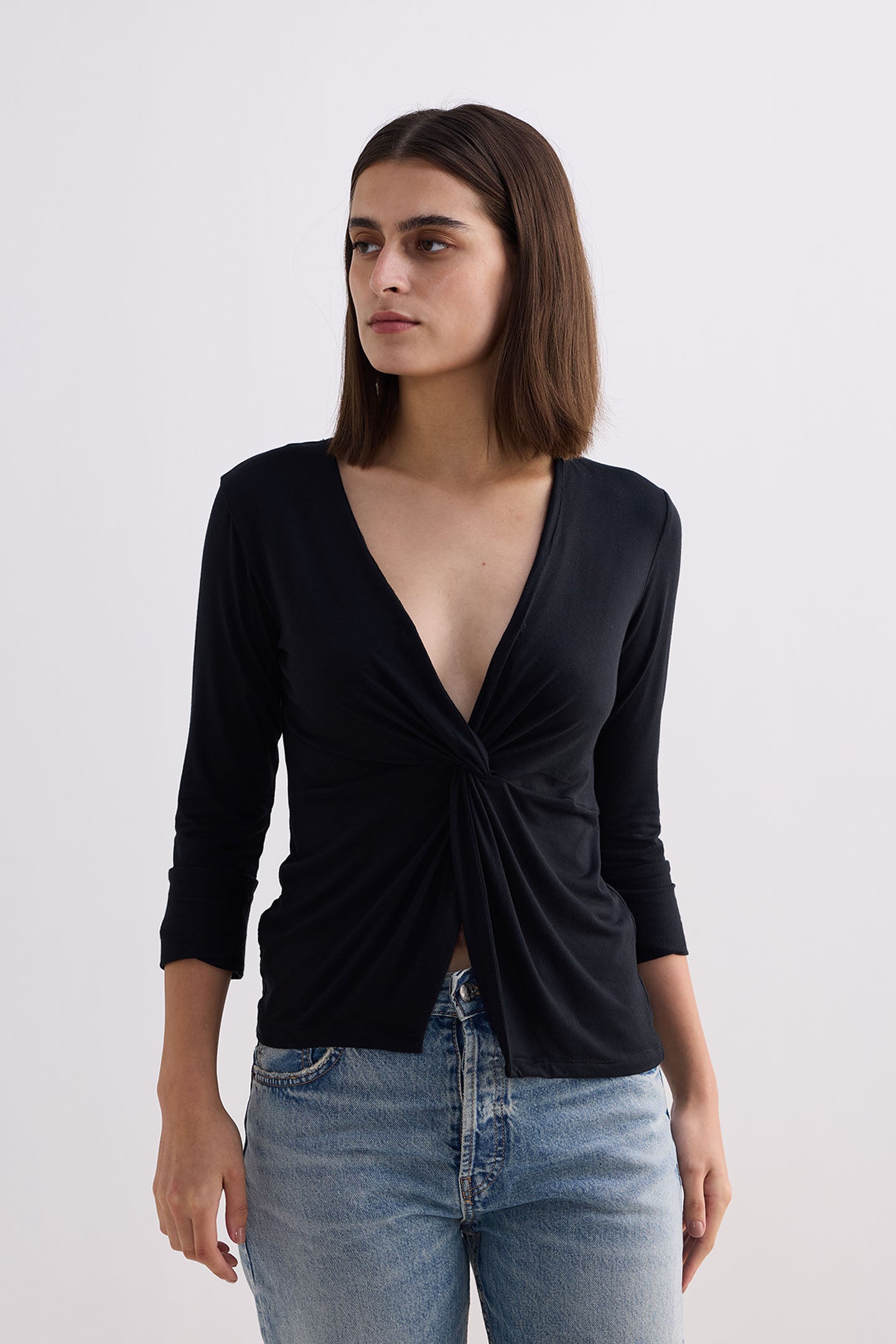 Twist Front Knit Shirt in Black