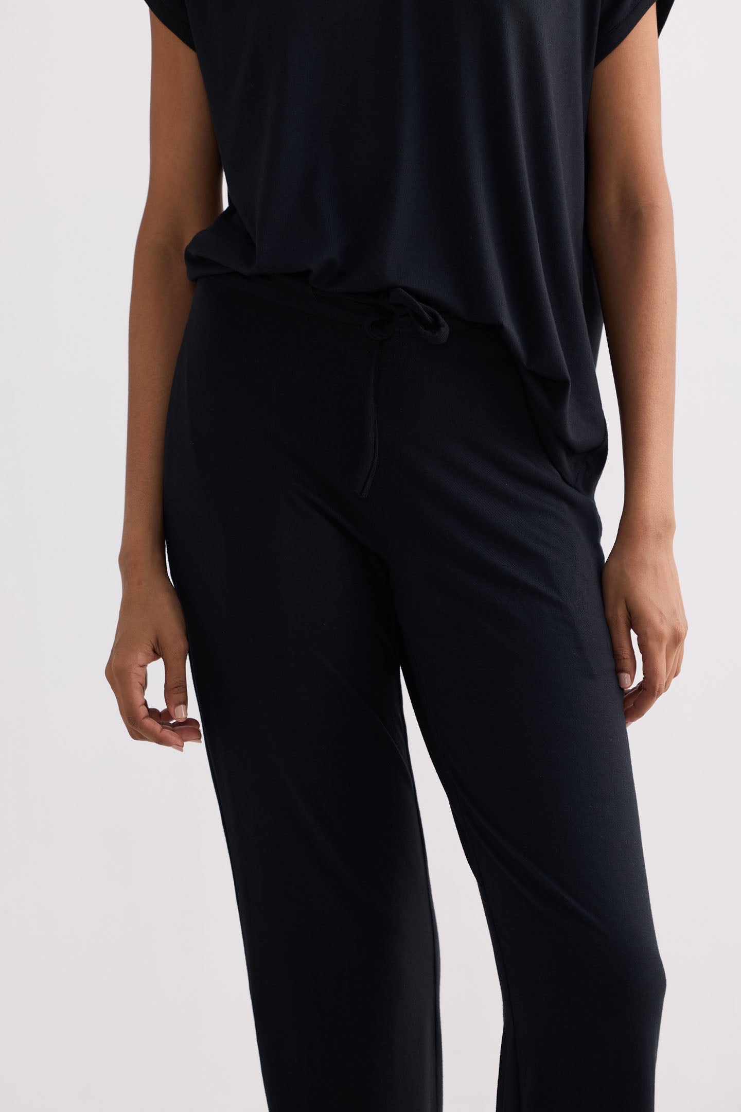 Wide Leg Pant in Black Closeup