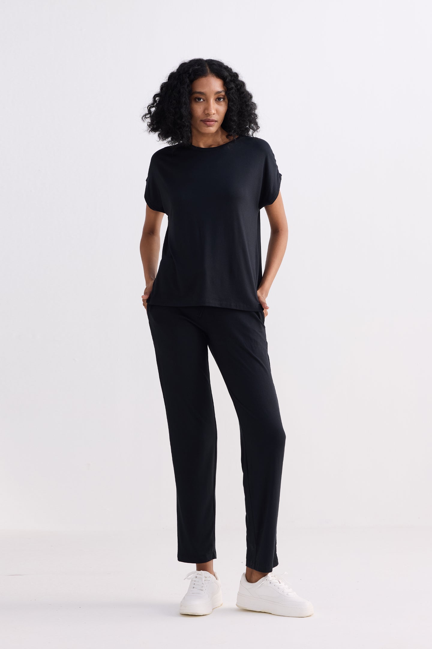 Relaxed Tee Set in Black Moodshot