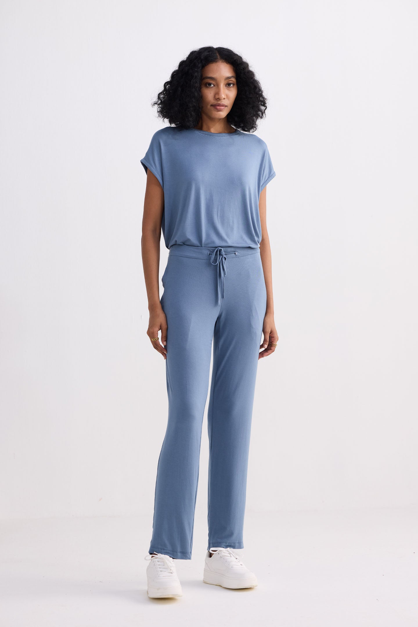 Wide Leg Pant in Blue Front
