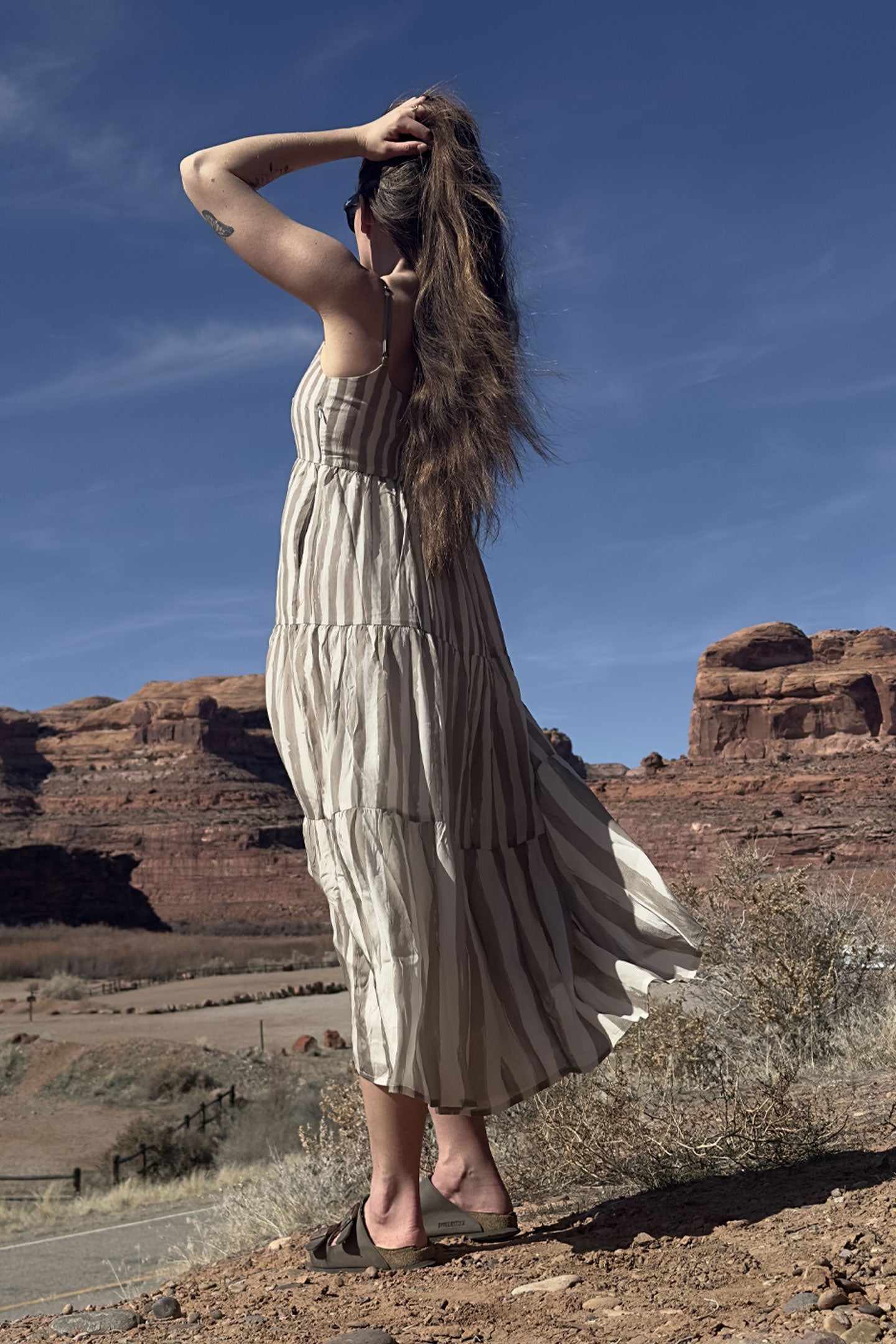 Strappy Tiered Maxi Dress in Beige Stripes Reistor Strappy Tiered Maxi Dress in Beige Stripes Reistor